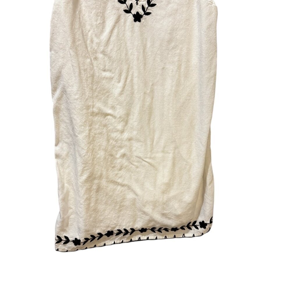Urban Outfitters White Sleeveless Dress with Black Embroidery - Size M - Picture 2 of 5